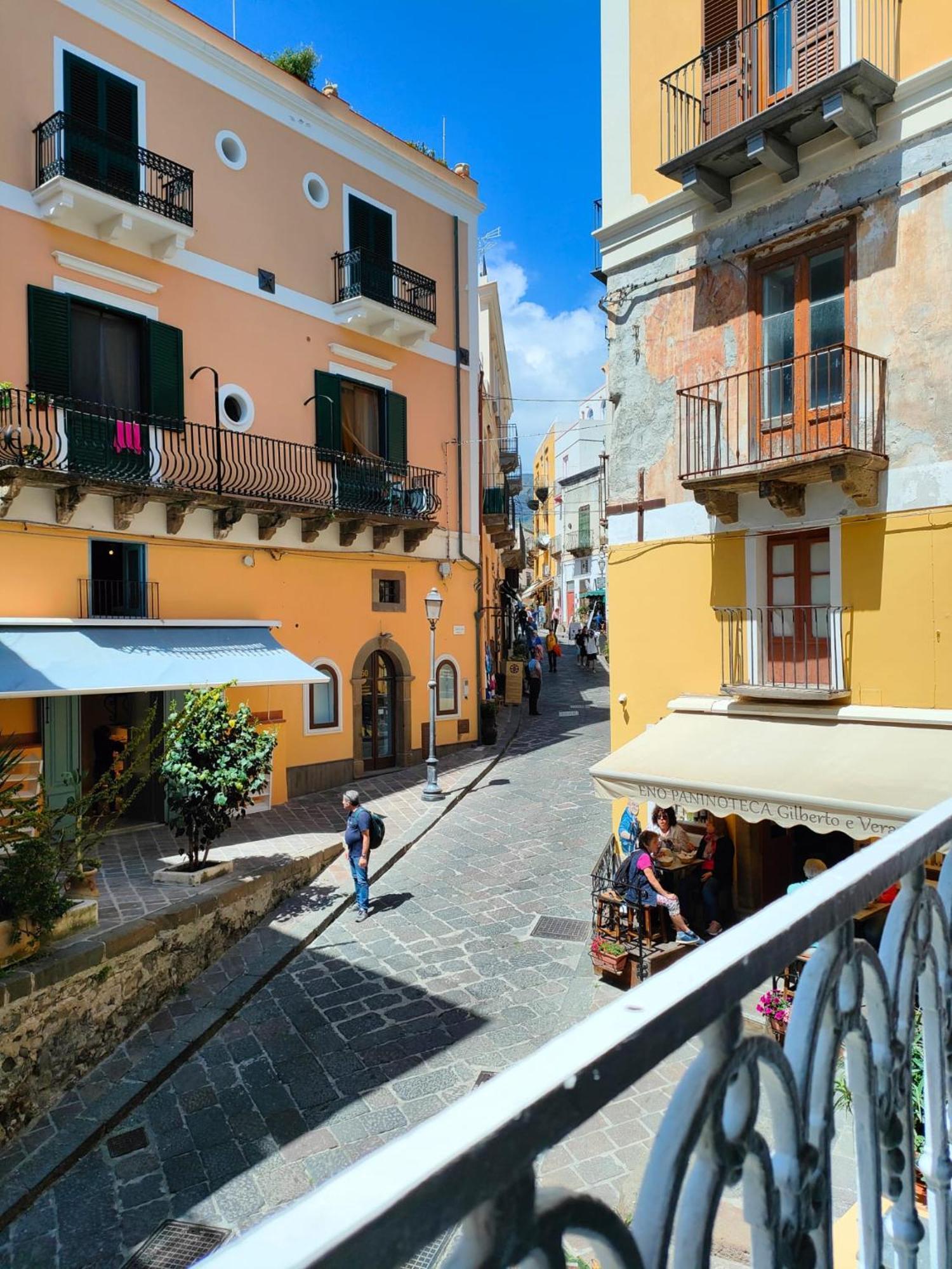 Lipari Suite B&B *